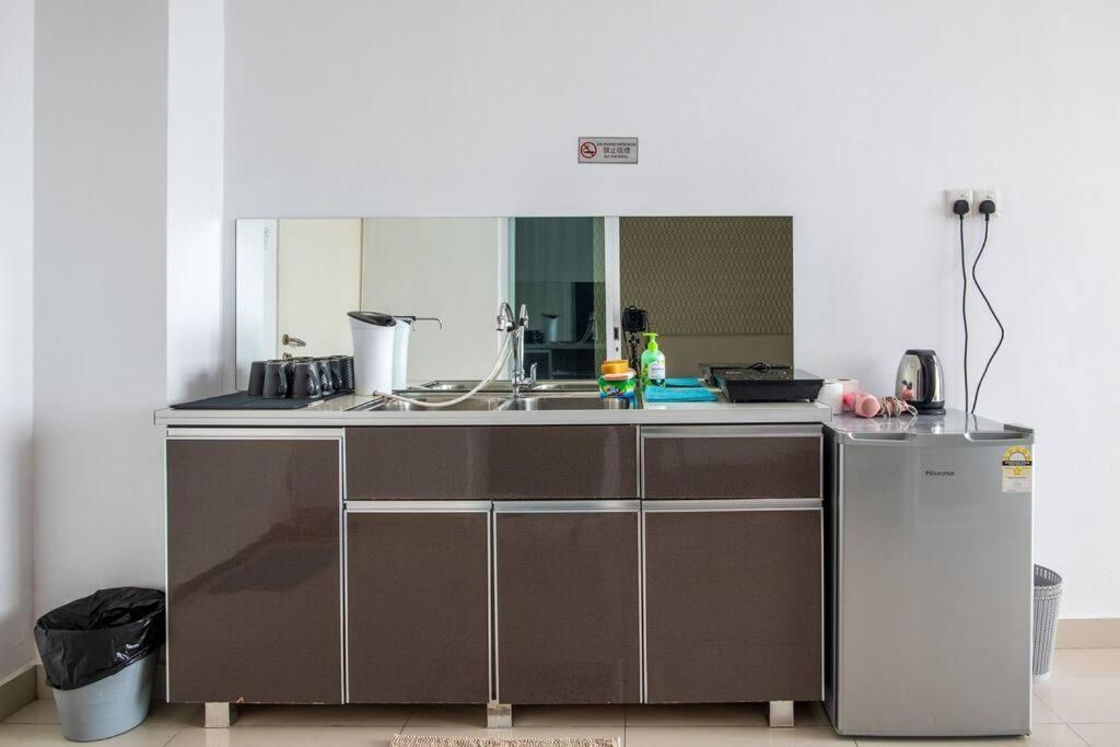 Jelutong 2Bedrooms Maritime Seaview Luxury Suite 2Carpark 2-9Pax מראה חיצוני תמונה